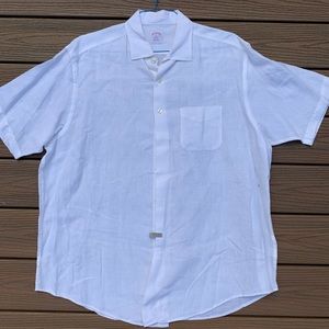 Vintaged Brooks Brother 100% Linen Short Sleeve